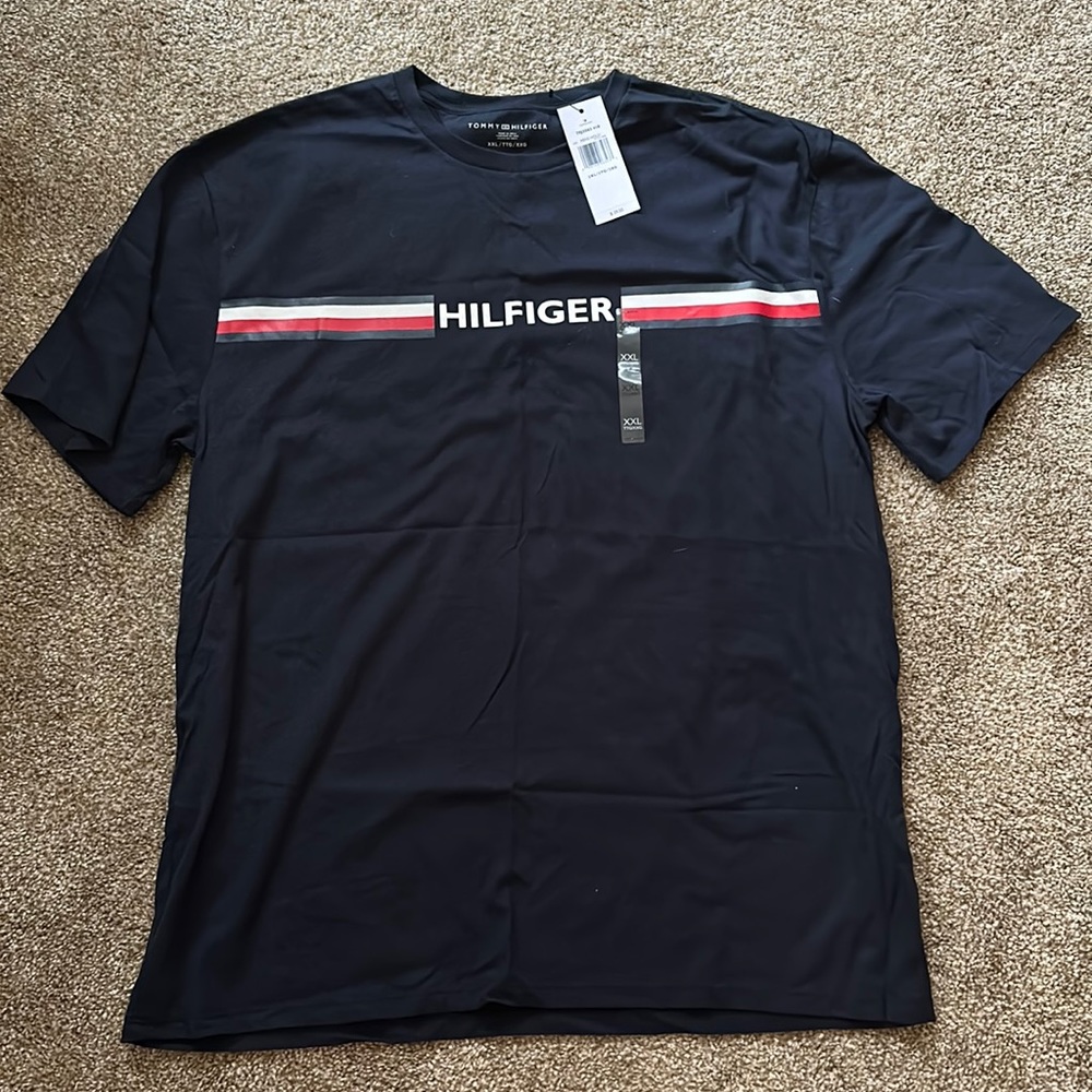Tommy Hilfiger T shirt